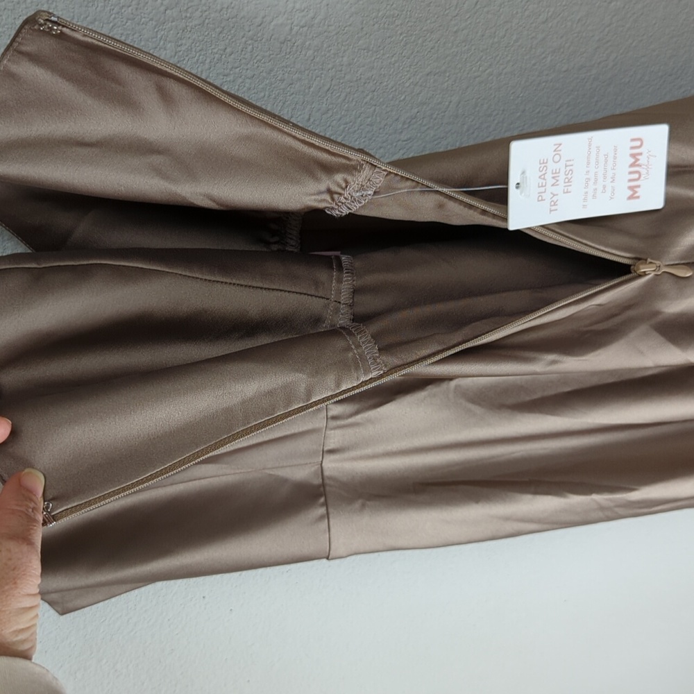 Show Me Your Mumu Faith Maxi Dress Womens Small Dune Luxe Satin - Picture 15 of 16
